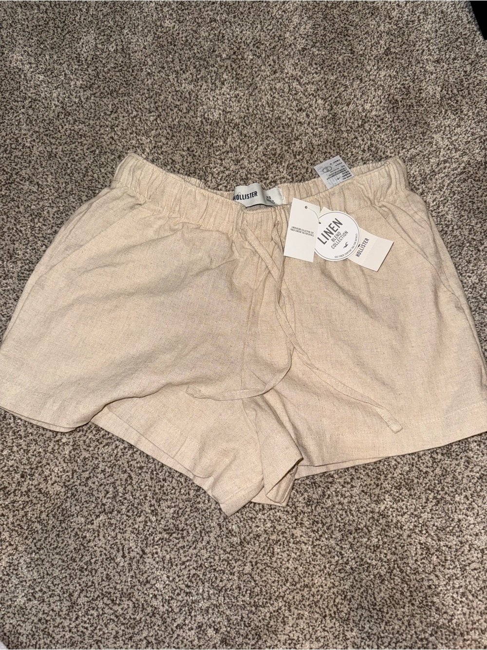 Hollister Women’s Linen Drawstring Athletic Shorts — Beige